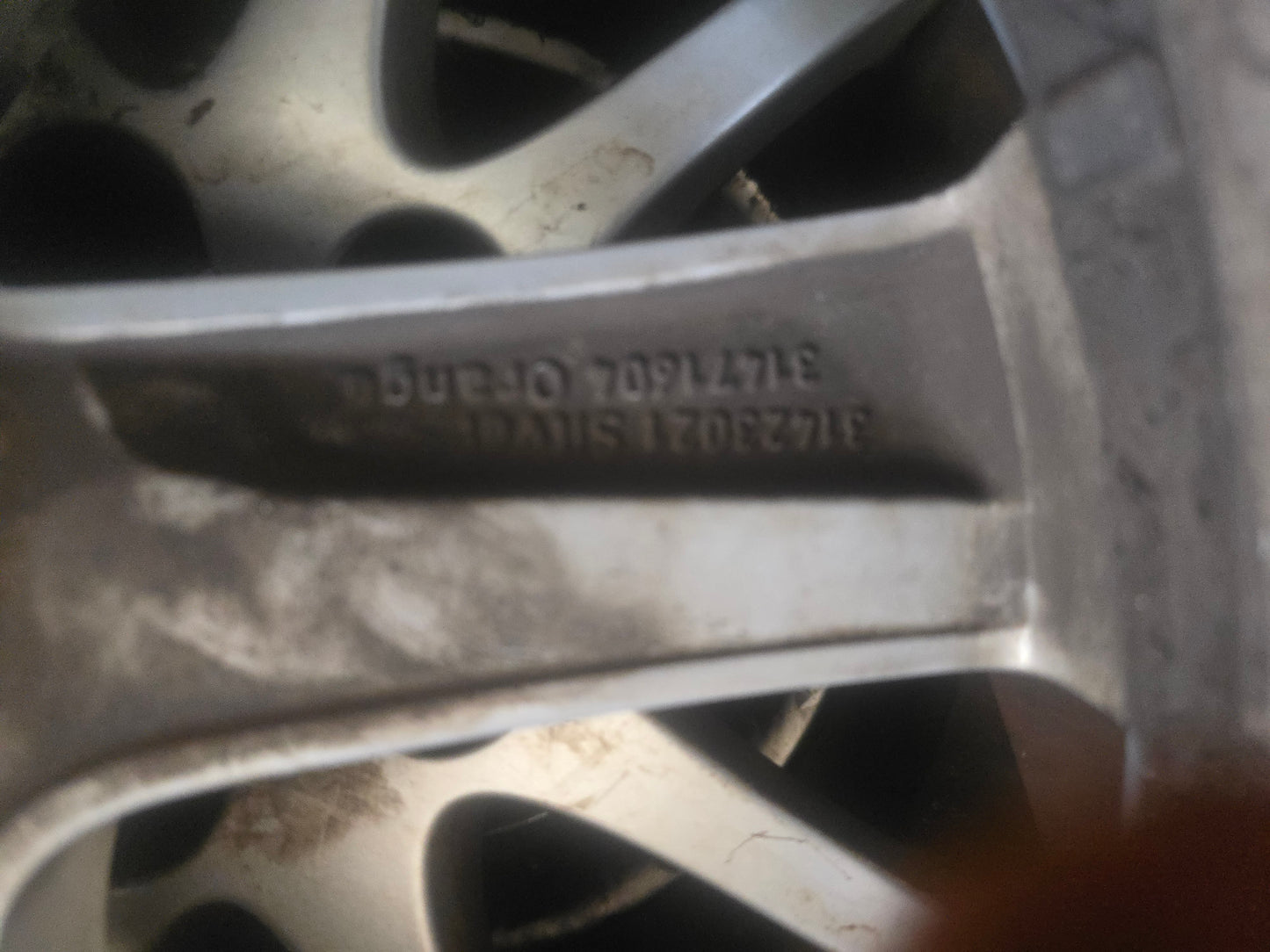 2012-2019 Volvo V40 Black Alloy Road Wheel 2.0D Hatchback VRAC B