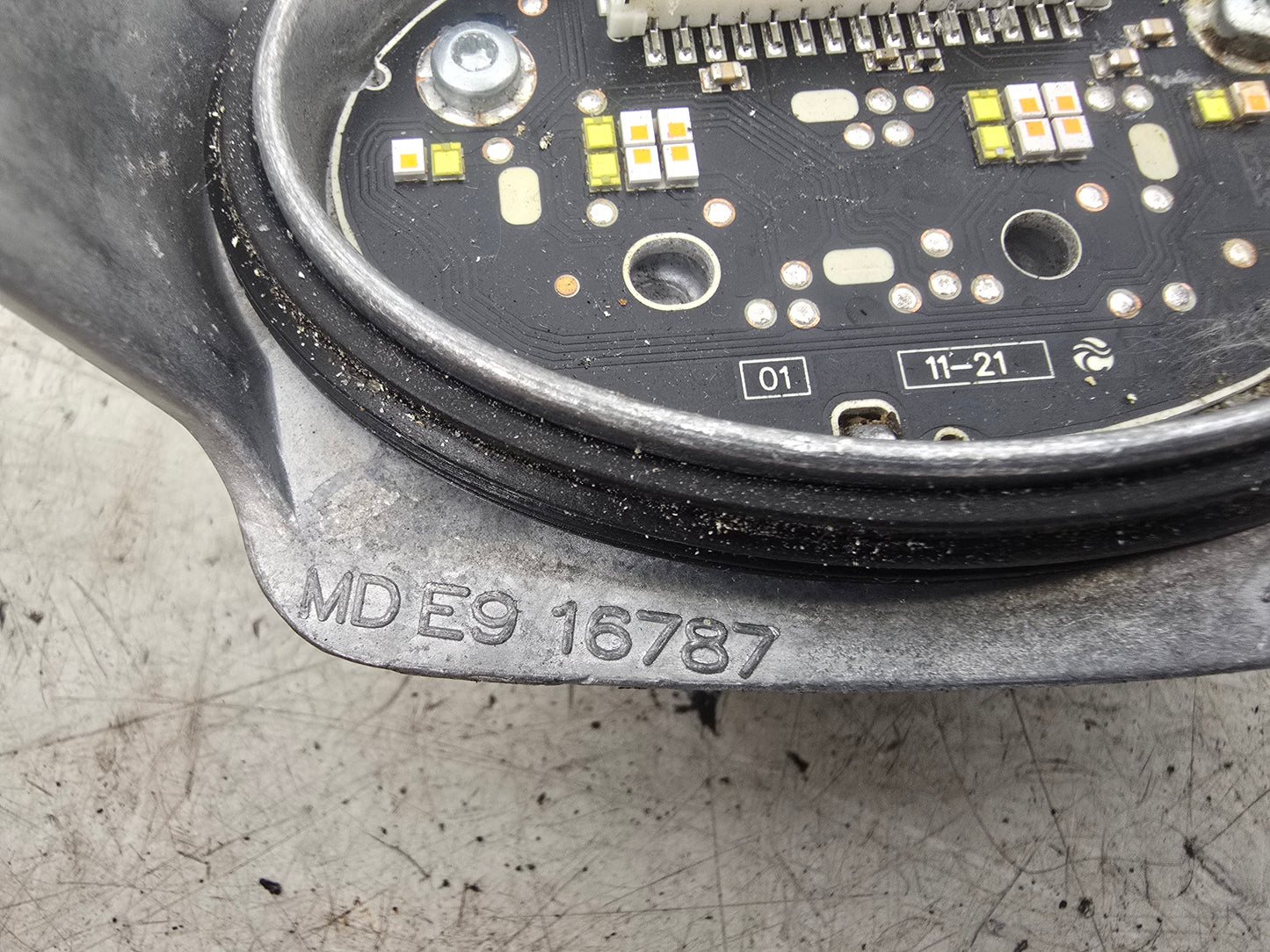 2018-2022 Volvo XC40 T3 Headlight Control Module 90094620 90122310 RHD Genuine
