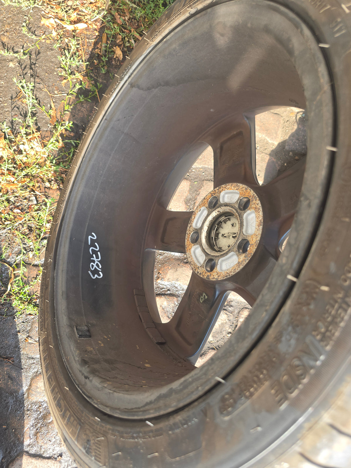 2012-2019 Volvo V40 Hatchback Diamond Cut Alloy Wheel 31423871 — Genuine