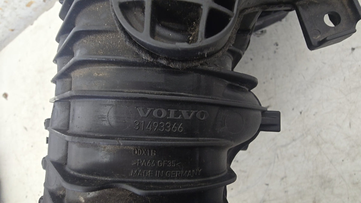 31493366 Genuine Volvo XC40 B4 Inlet Manifold 2018-2022 1969cc B420T5 B420T6 — VRAC Grade A