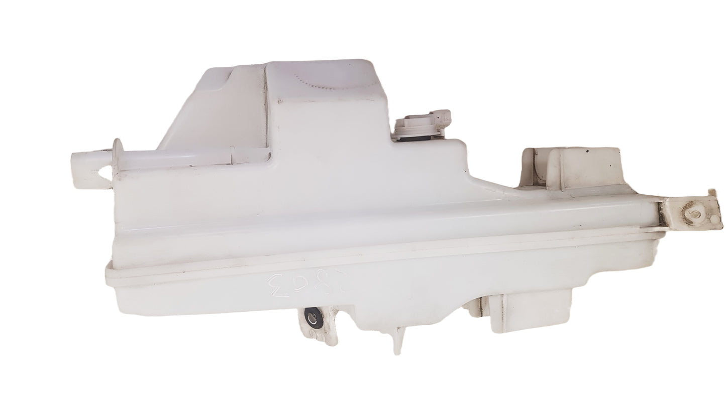 2005-2012 Volvo XC90 Estate Washer Bottle 32237458