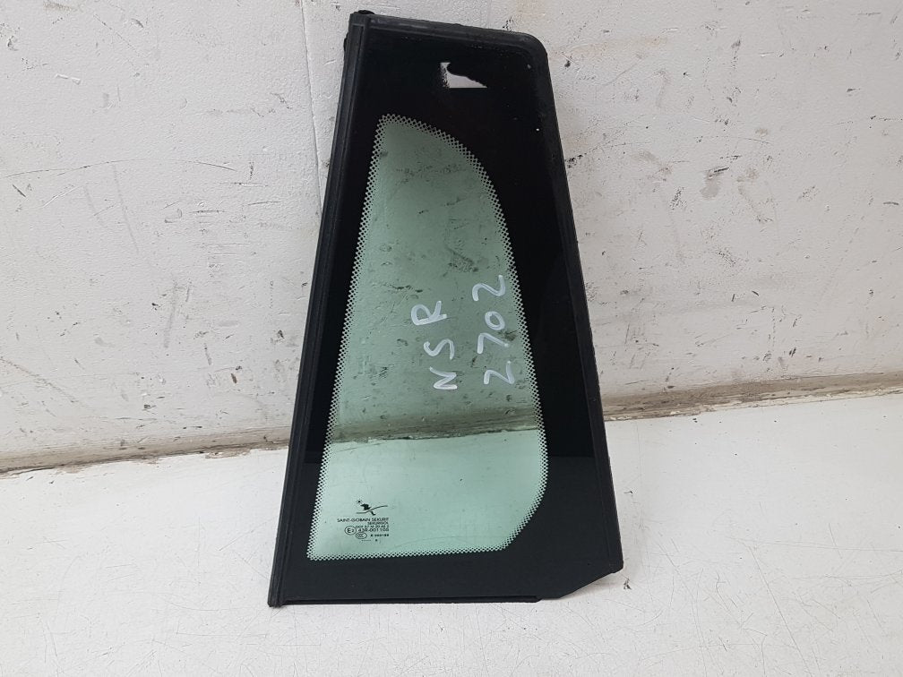 2004-2010 Volvo S40 Left Rear Quarter Door Glass AS2