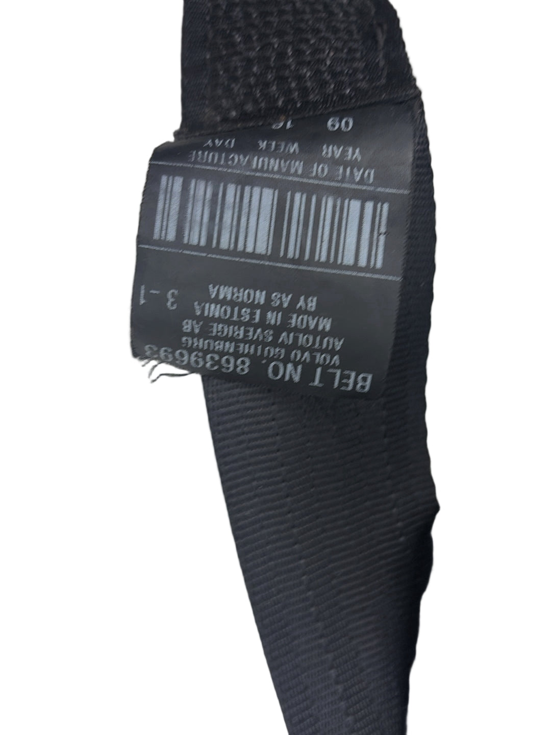 2008-2012 Volvo V50 Front Seat Belt VRAC Grade A 12 Month Warranty