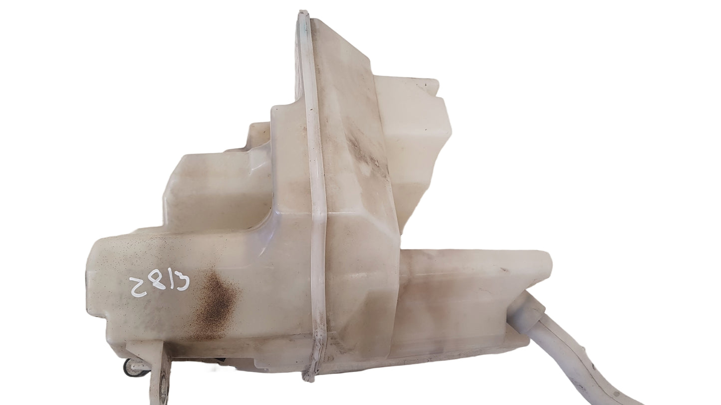 2005-2012 Volvo XC90 Washer Bottle 2.4 Diesel D5