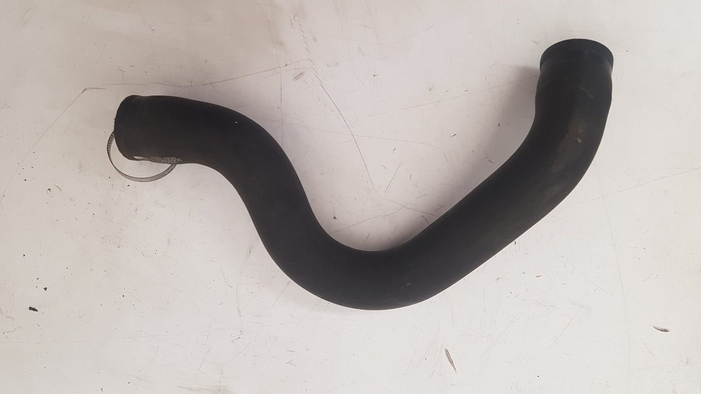 2000 - 2007 Volvo V70 Estate RADIATOR HOSE 30680912