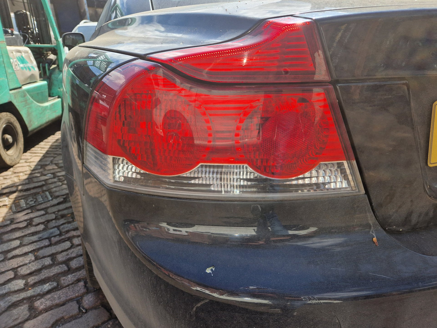2007 - 2013 Volvo C70 Convertible Left Taillight 31294062