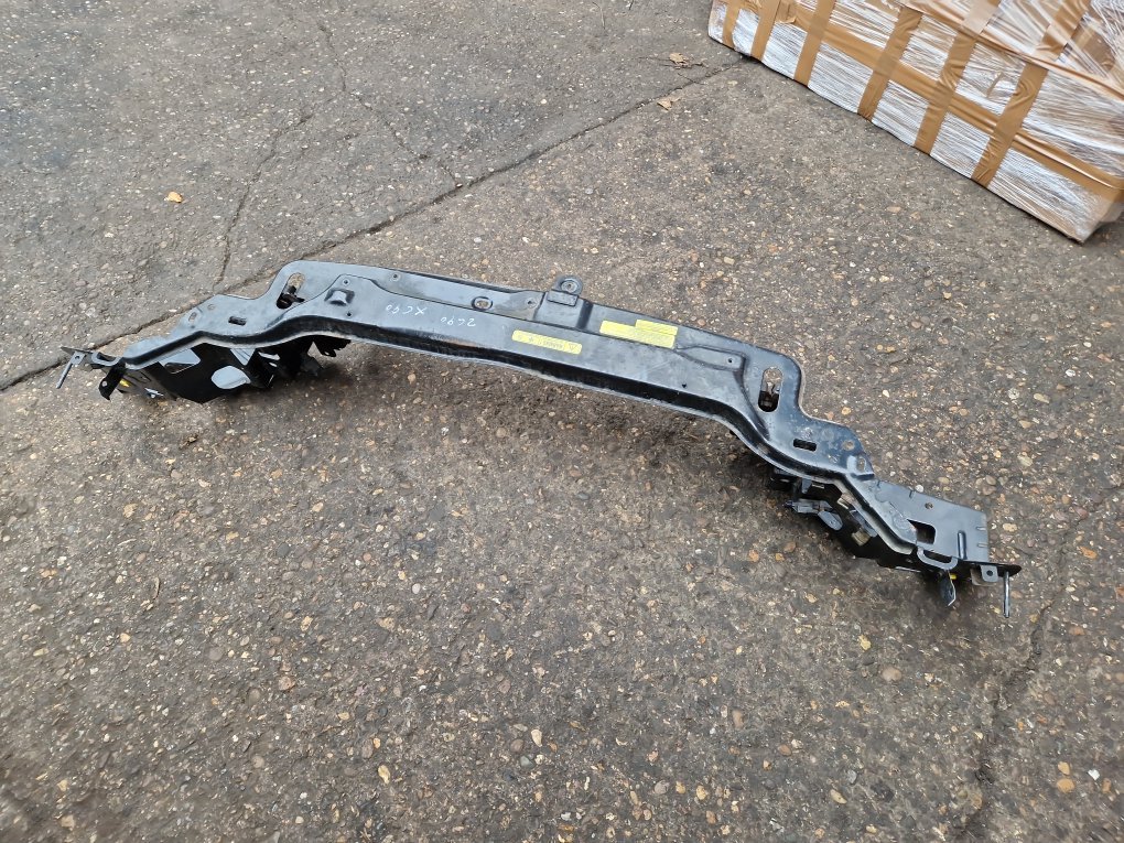 2002 - 2014 Volvo XC90 Estate Front Panel 31253239