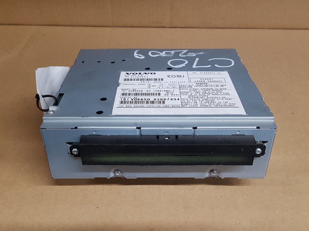 2008 - 2009 Volvo C70 Convertible CD Player 31260641