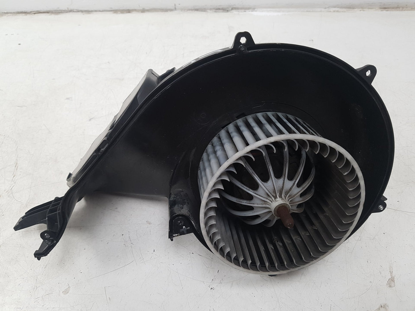 2008 - 2013 Volvo XC60 I 156 Estate Blower Motor 31291517