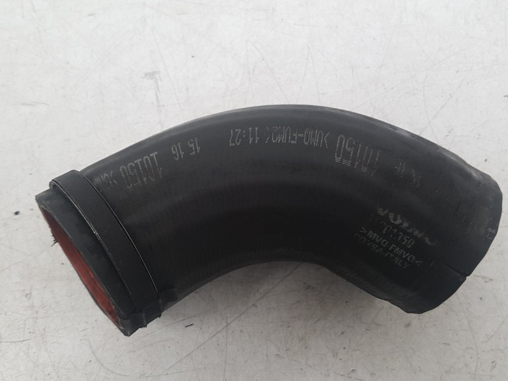 2010-2015 Volvo S60 R-Design D3 Intercooler Hose Pipe 31261350