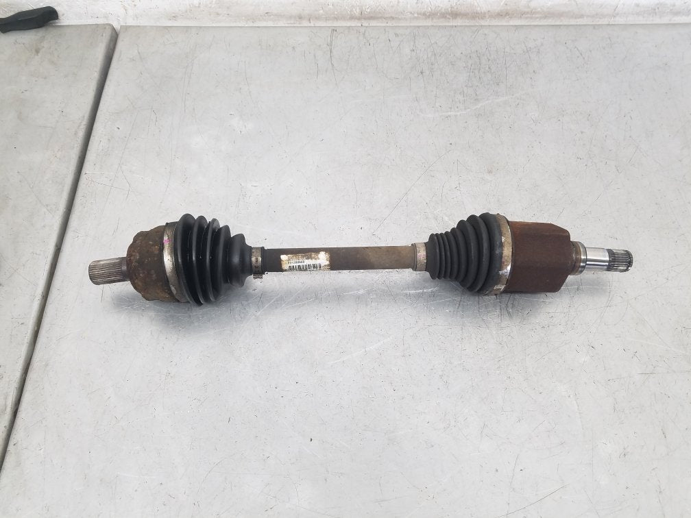 2012 - 2016 Volvo V40 Hatchback DRIVESHAFT - PASSENGER FRONT (MANUAL) (ABS) 36000675