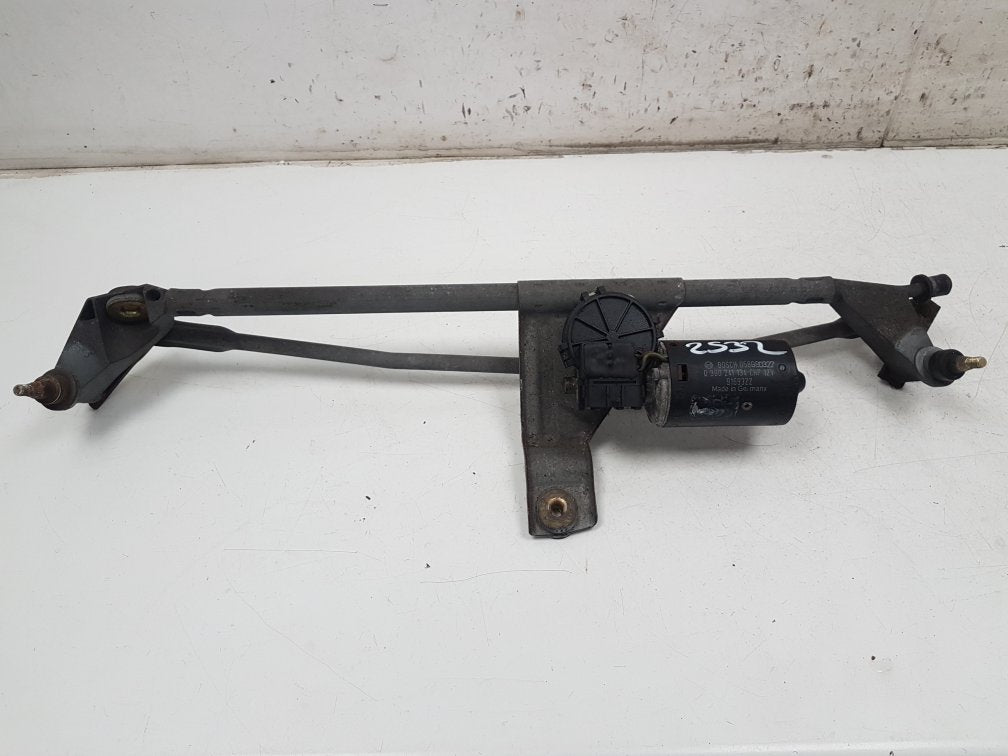 1997 - 2000 Volvo V70 Estate WIPER MOTOR (FRONT) & LINKAGE 9169322