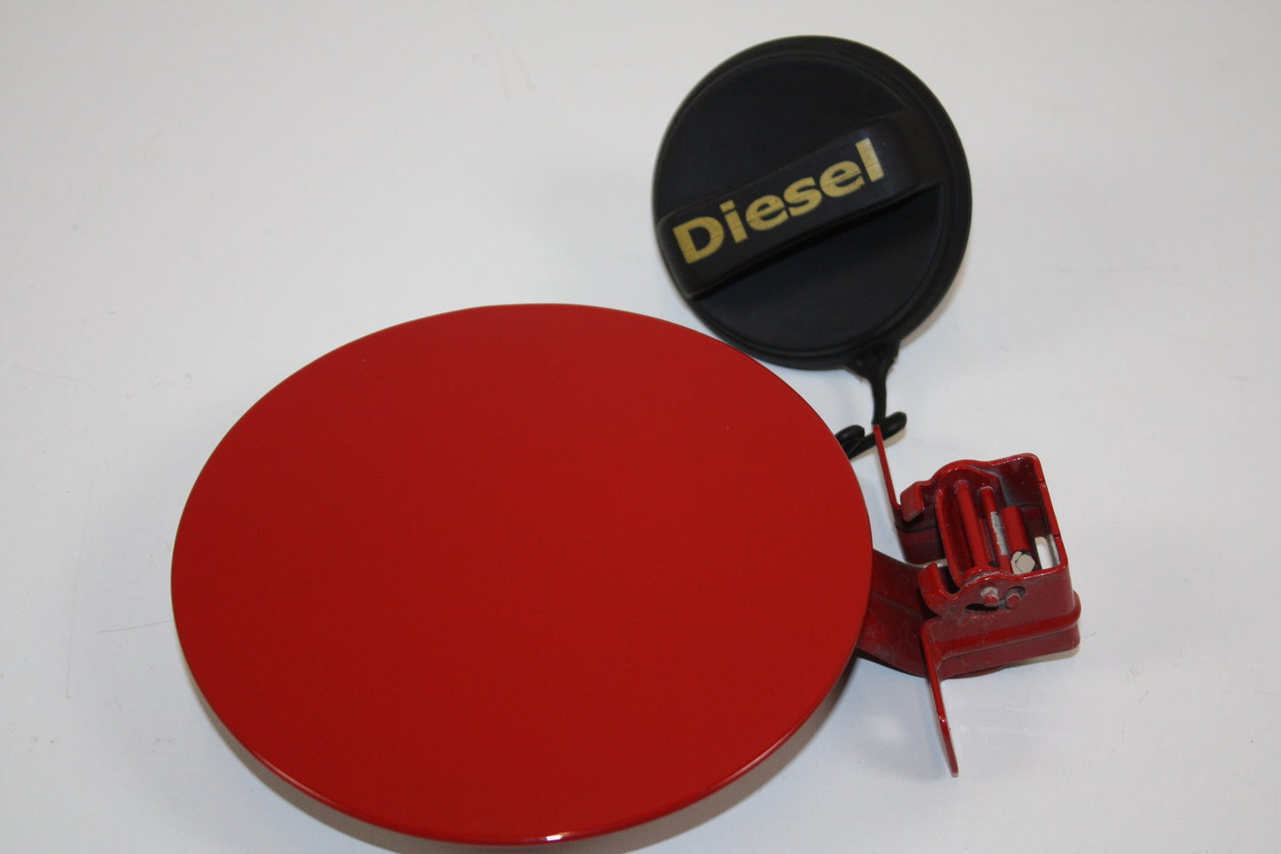 2004 - 2014 Volvo C70 Convertible Fuel Filler Door