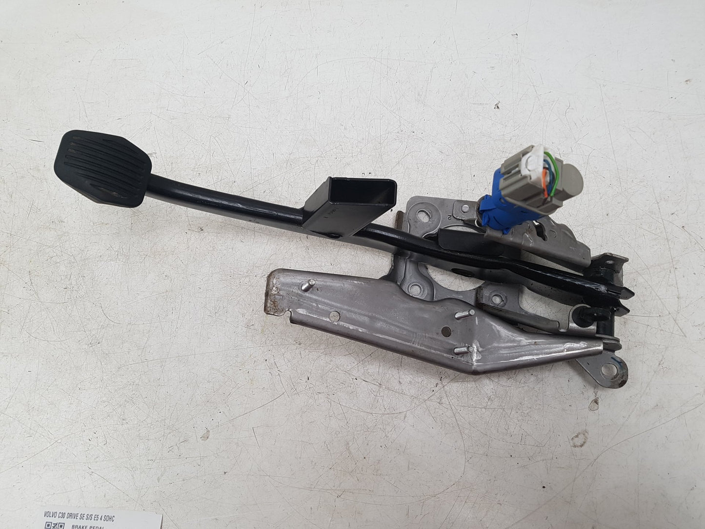 2010 - 2012 Volvo C30 Hatchback Brake Pedal 31341262