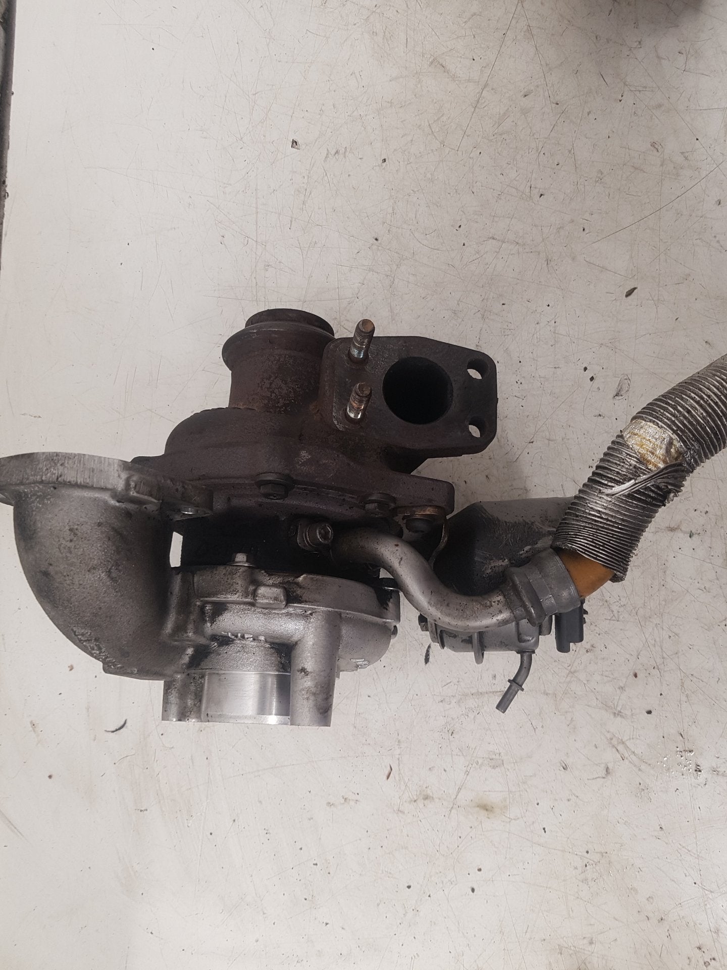 2012 - 2016 Volvo V40 Hatchback TURBO AND ACTUATOR 968612068006