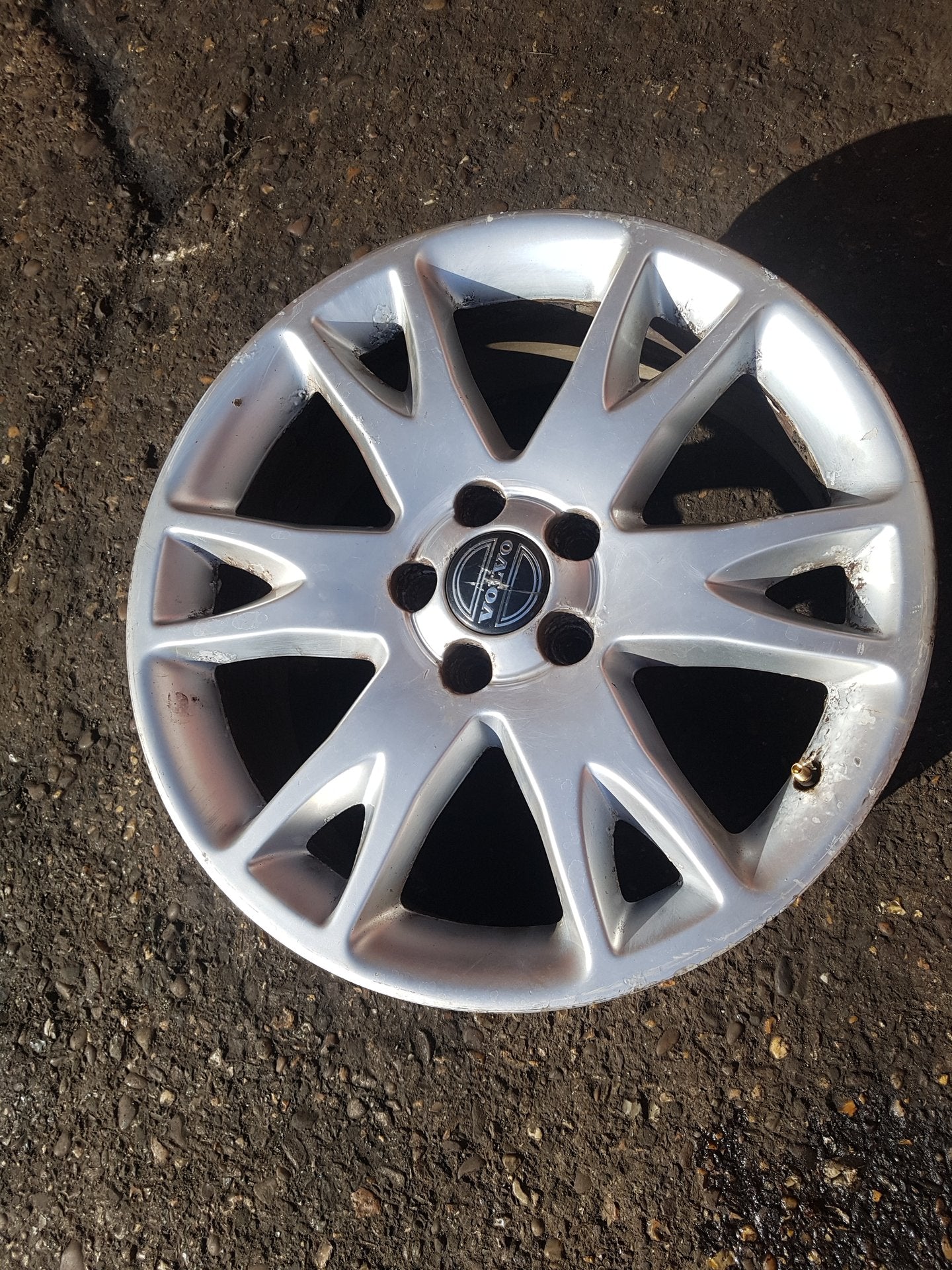 2002 - 2006 Volvo XC90 Estate Alloy Wheel 30639519