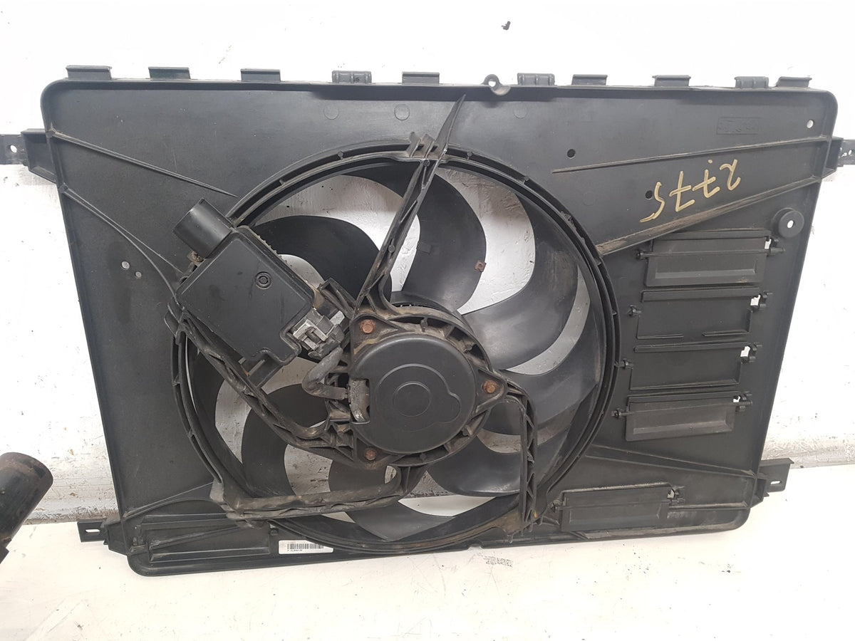 2008-2016 Volvo V60 V70 Radiator Fan & Cowling 31305135