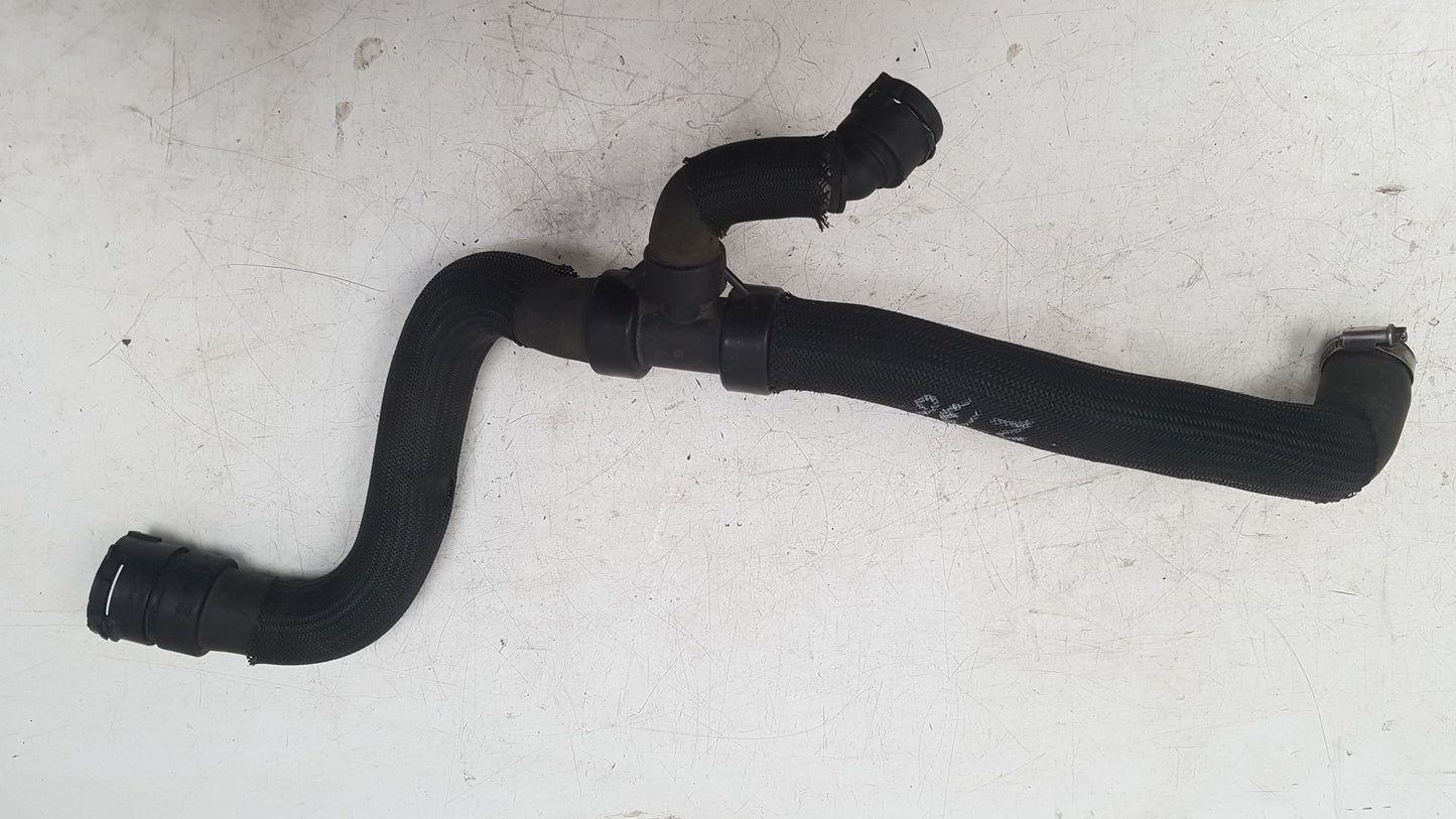 2010 - 2014 Volvo XC60 Estate RADIATOR HOSE 31338497