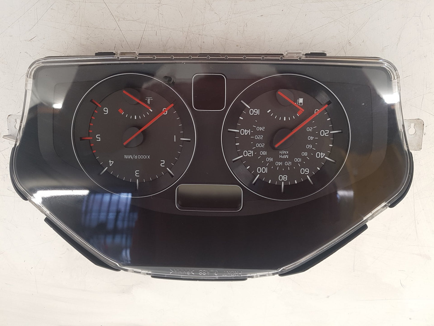 2010 - 2012 Volvo S40 Saloon Instrument Cluster 31296235