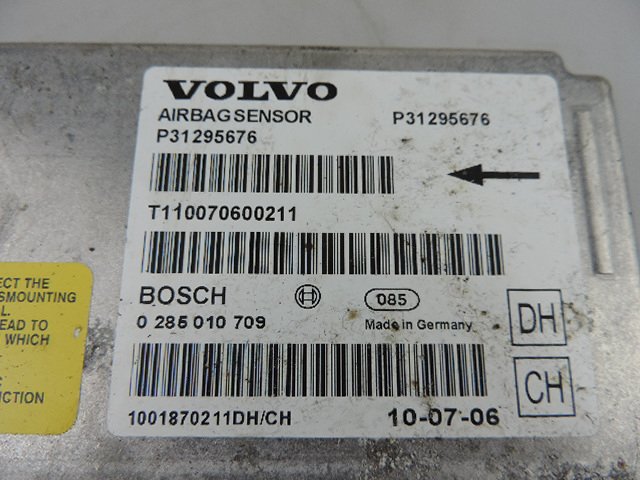 2007 - 2015 Volvo V70 Airbag Module 0285010709