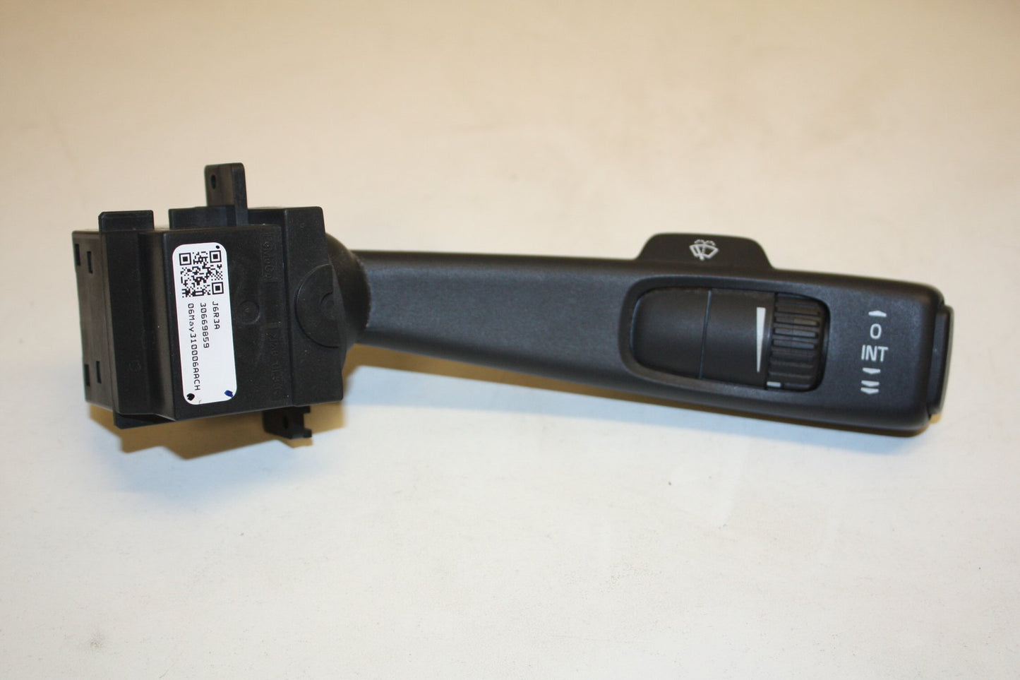 2006 - 2010 Volvo S80 Wiper Switch 30669859
