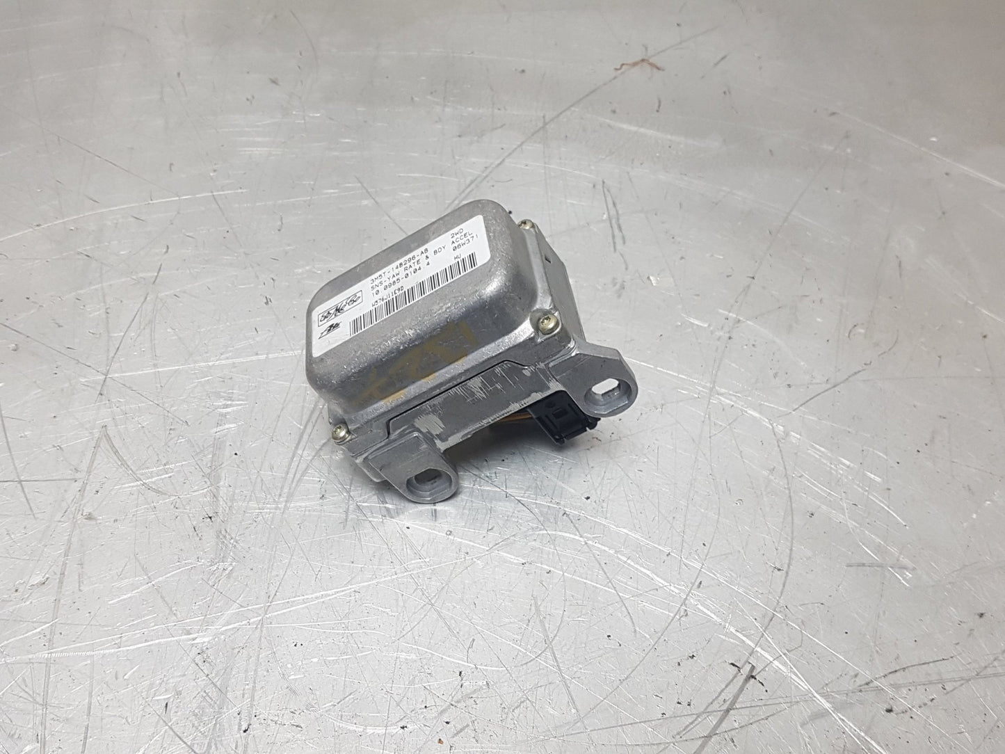 2006 - 2012 Volvo C70 YAW SENSOR 3M5T-14B296-AB