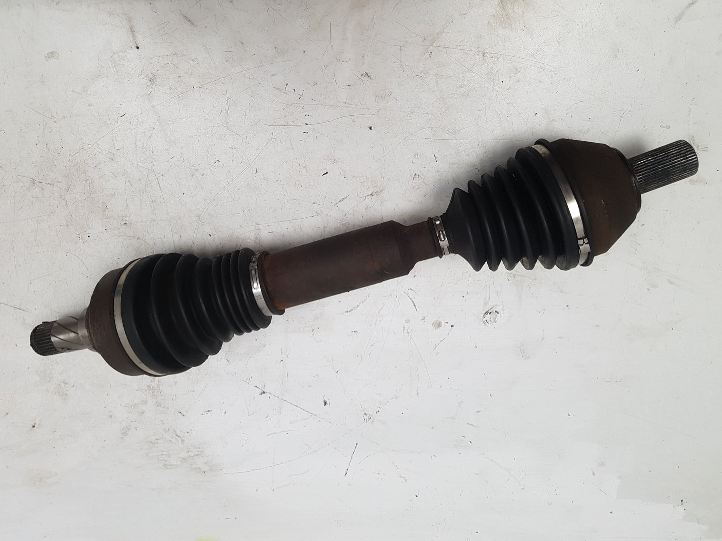 2008 - 2013 Volvo XC60 I 156 Estate DRIVESHAFT - PASSENGER FRONT (MANUAL) (ABS) 36051318