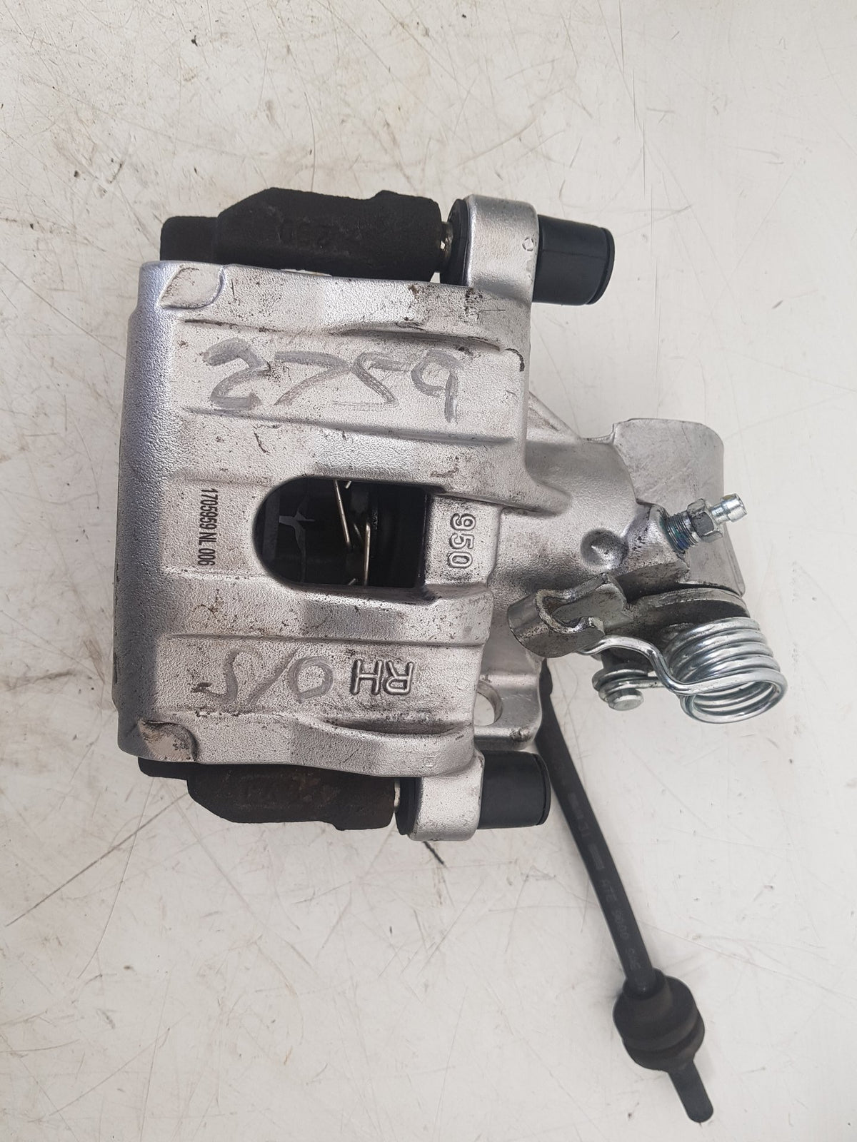 Volvo S40 Right Rear Caliper Right Rear 2010-2012 950 12M Warranty