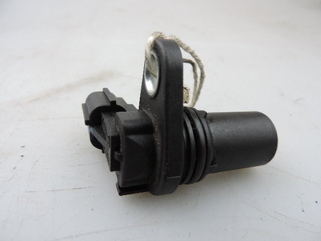 2004 - 2012 Volvo S40 CRANKSHAFT SENSOR 1S7F