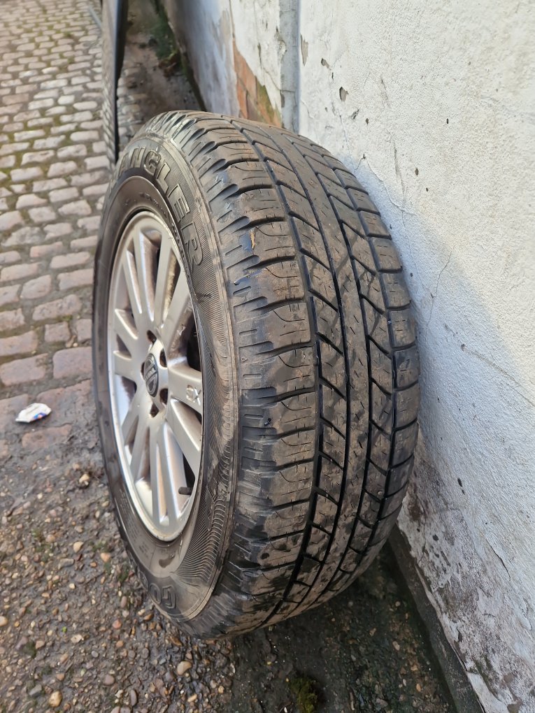 2002 - 2006 Volvo XC90 Estate Alloy Wheel 30643772