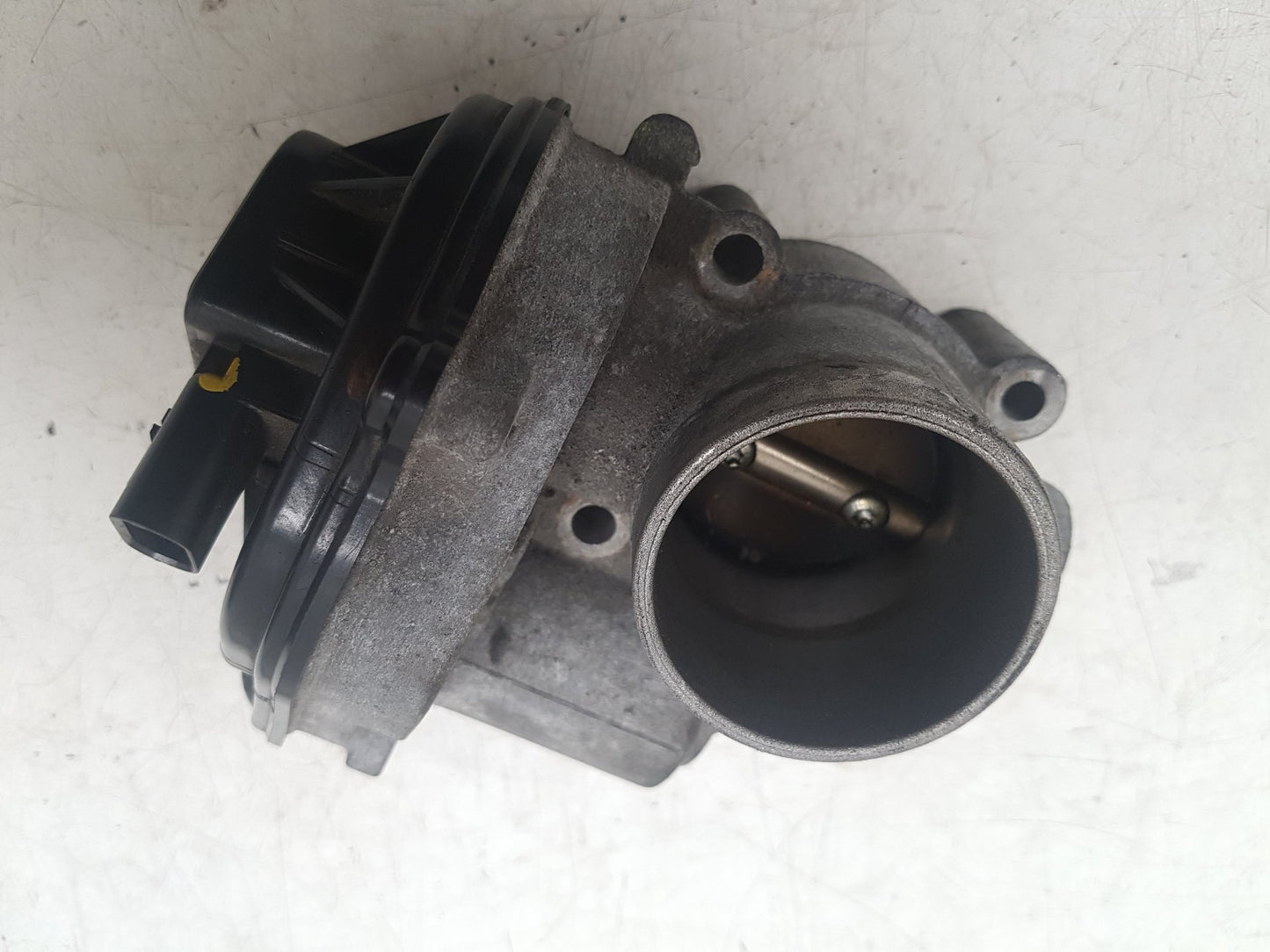 2005 - 2012 Volvo S40 Saloon Throttle Body VP4F9U-9E928-BC