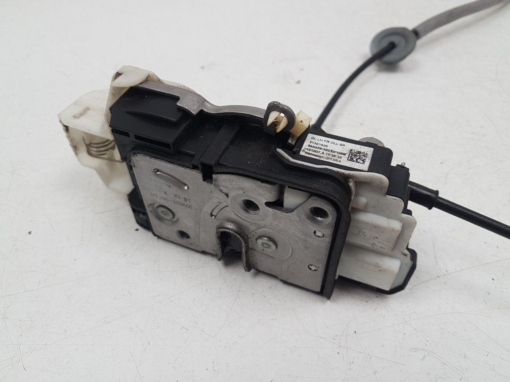 2012 - 2016 Volvo V40 Cross Country Hatchback Left Front Central Locking Solenoid 31301425