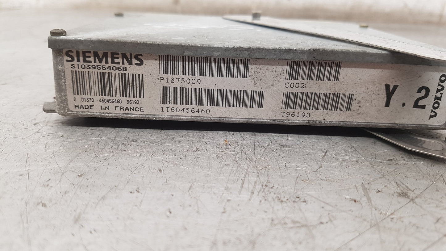 1994 - 1996 Volvo 850 Estate Engine ECU 1275009