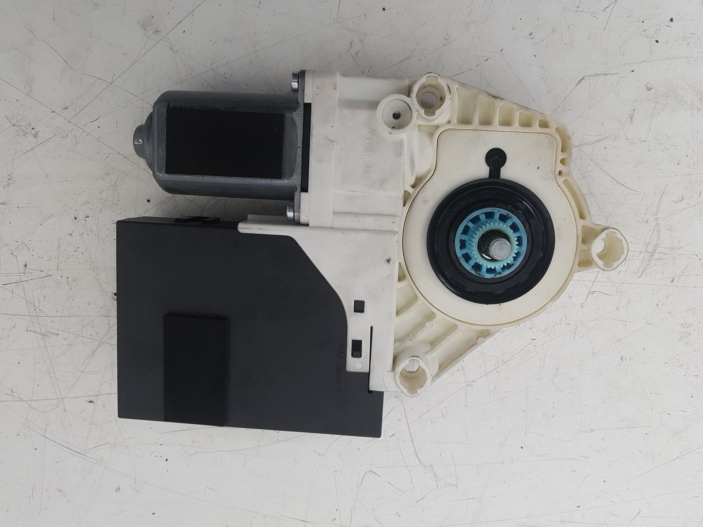 2004 - 2010 Volvo V50 Estate WINDOW REG MOTOR (DRIVERS SIDE FRONT) 31264784AA