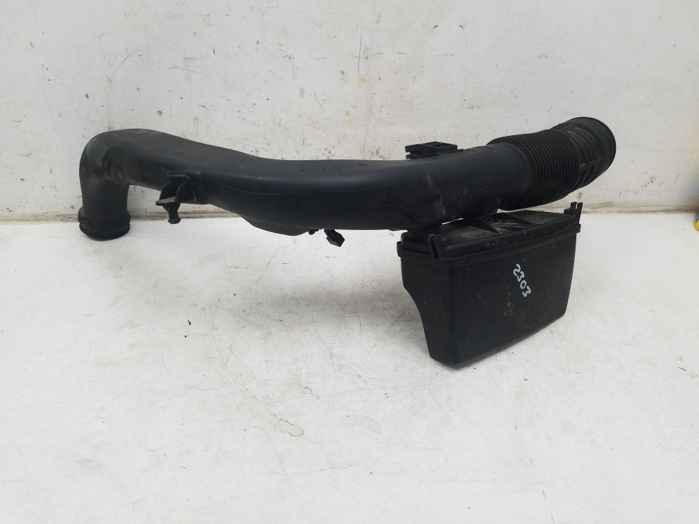 2010 - 2017 Volvo XC60 Estate AIR DUCT (ENGINE) 31370891
