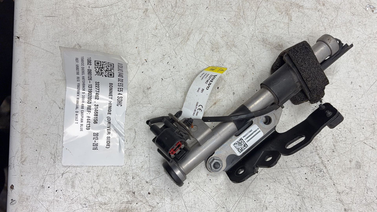 2013 - 2016 Volvo V40 III 525 Hatchback Right Bonnet Hinge 32277462