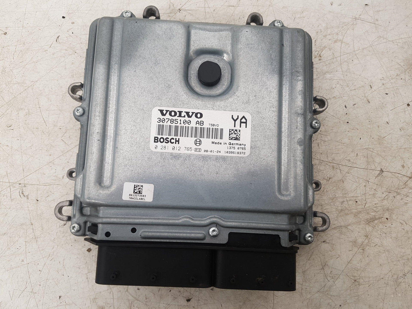 2007-2011 Volvo V70 S80 2.4 D5 Engine ECU 30785100