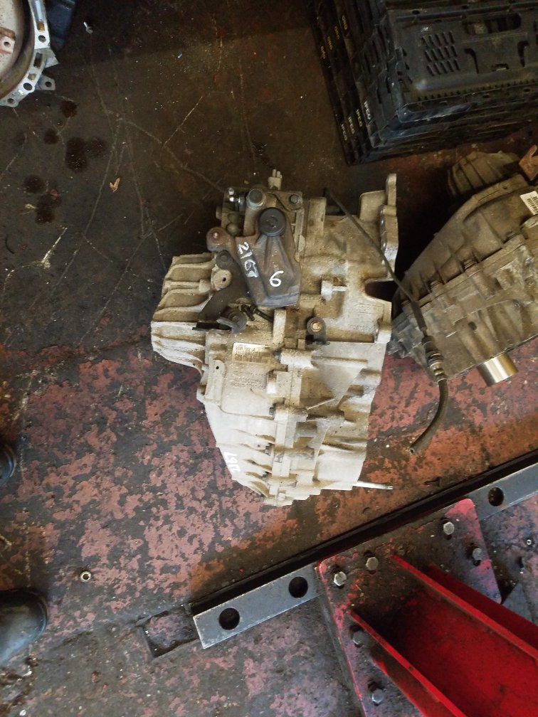 2010 - 2015 Volvo S60 Saloon Manual Gearbox 1285121