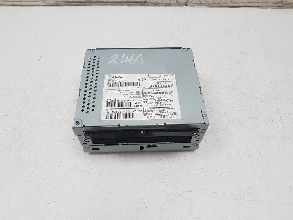 2006 - 2011 Volvo S80 Saloon RADIO AND CD PLAYER 30775843 6CDX