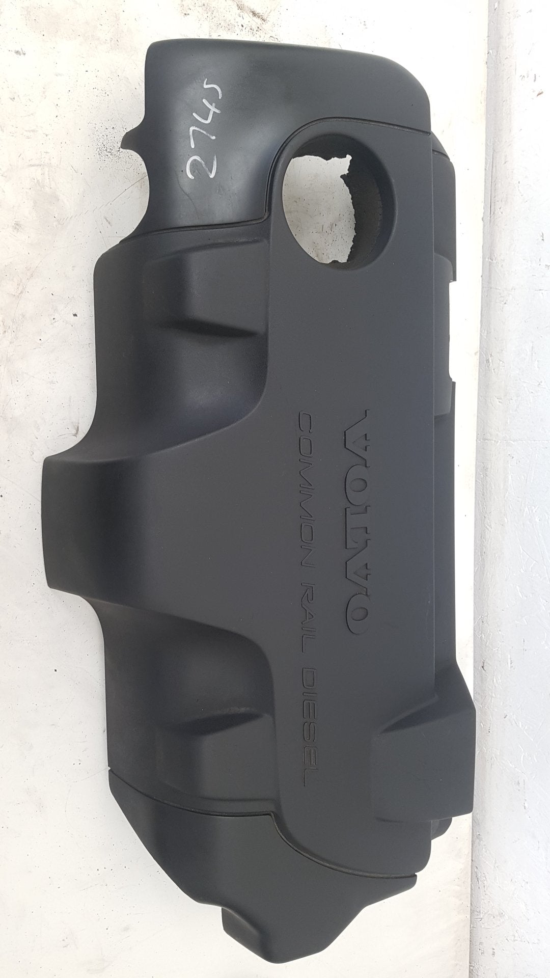 2004 Volvo XC90 2.4 D5 Engine Cover 8653495