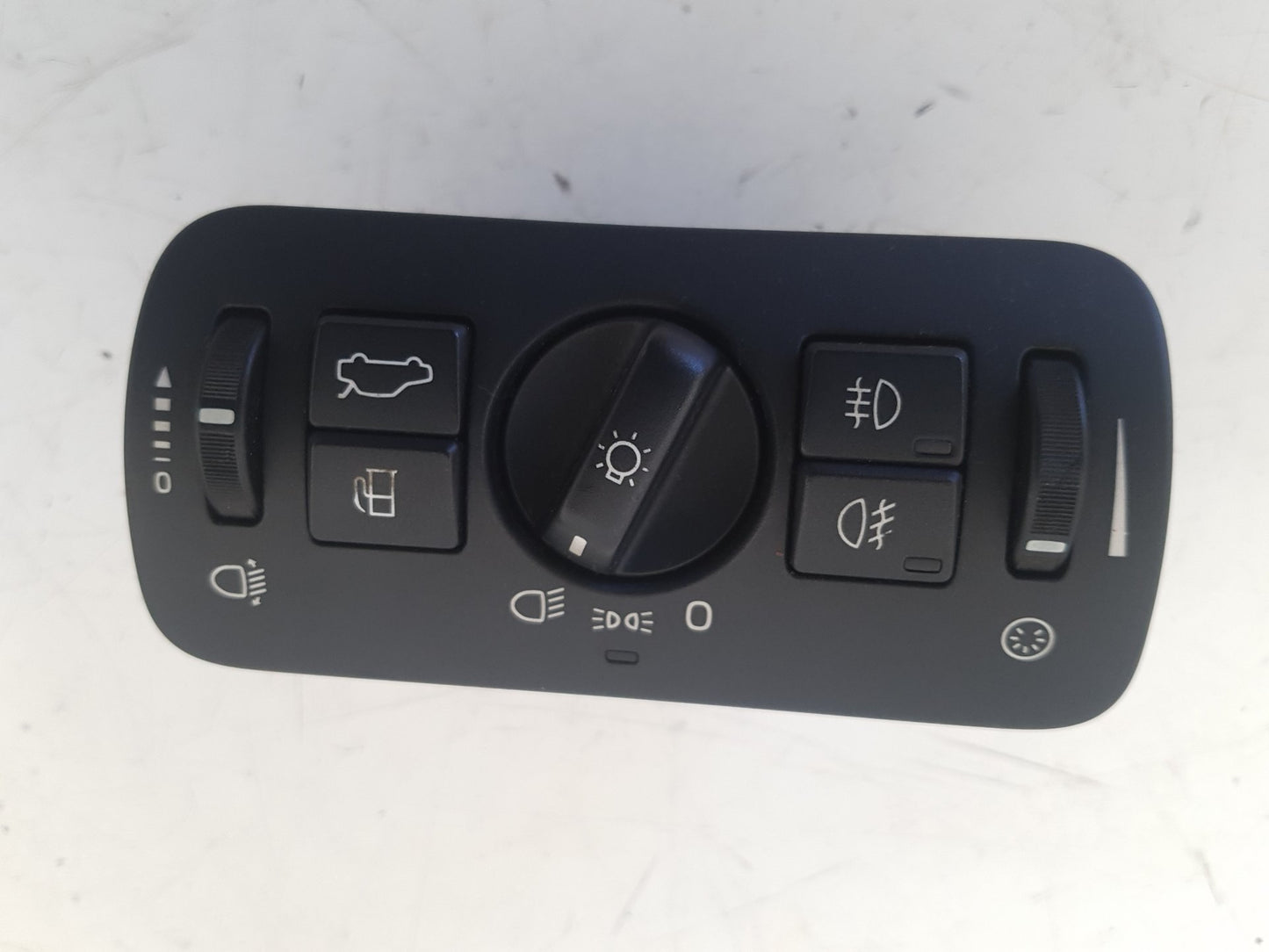 2006 - 2011 Volvo S80 Saloon Headlight Switch 30739415