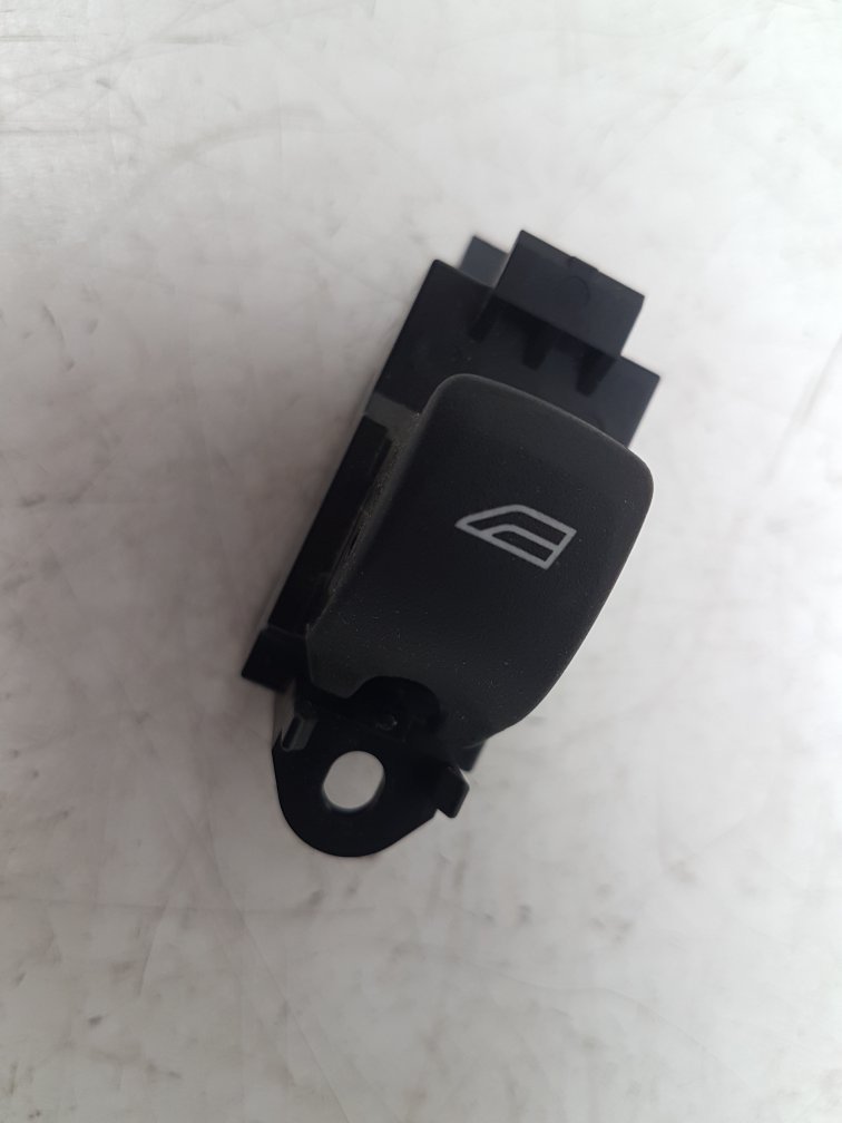 2010 - 2014 Volvo V60 Estate Left Front Window Switch 31272013
