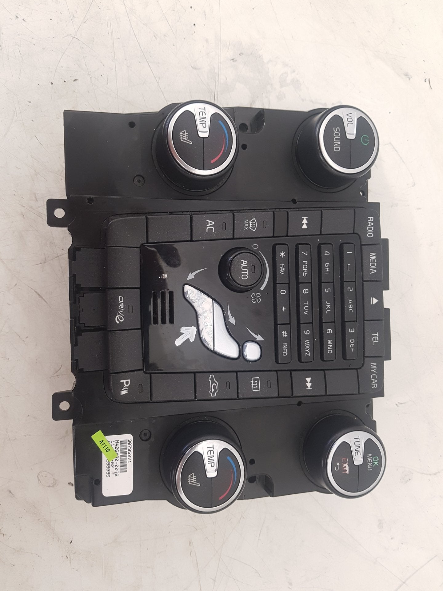 2010-2013 Volvo S60 V60 Digital Heater Control & Stereo Panel 31288317