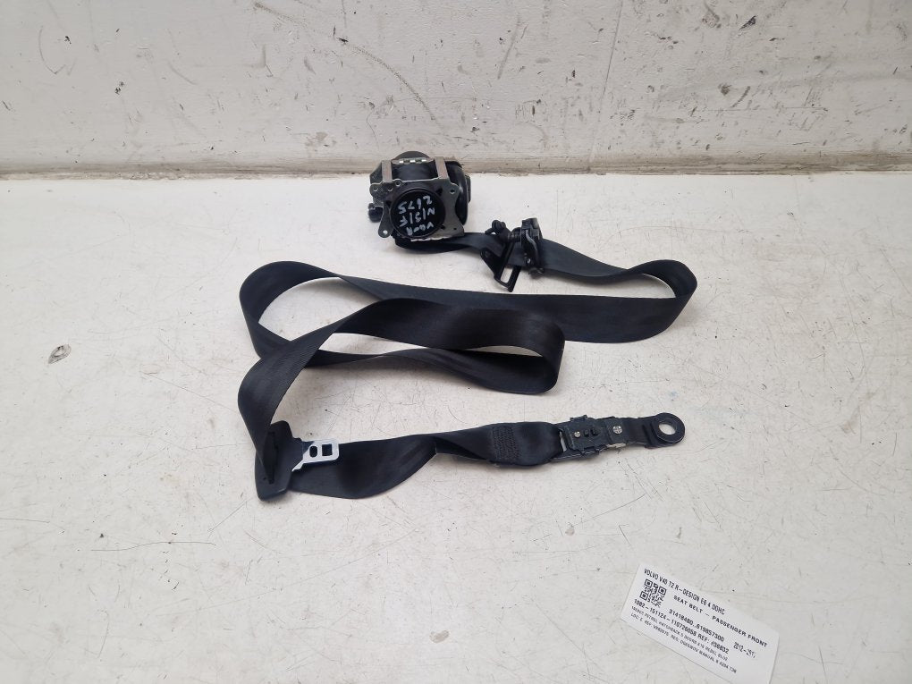 2012 - 2017 Volvo V40 Hatchback Left Front Seat Belt 31418480