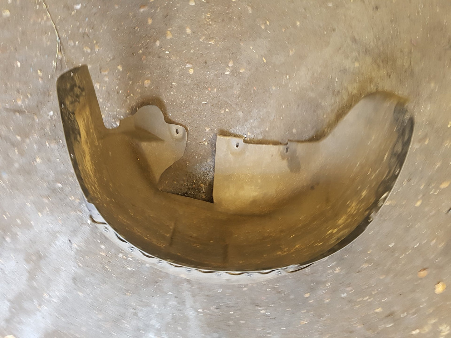 2007 - 2012 Volvo XC70 Estate WHEEL ARCH LINER (DRIVERS SIDE REAR)