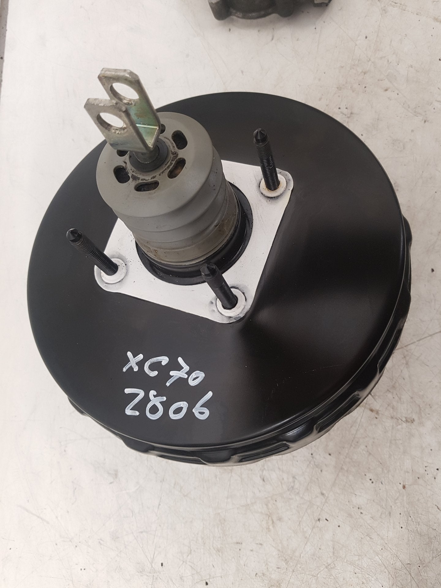 2010 Volvo XC70 Estate Brake Booster 31274701