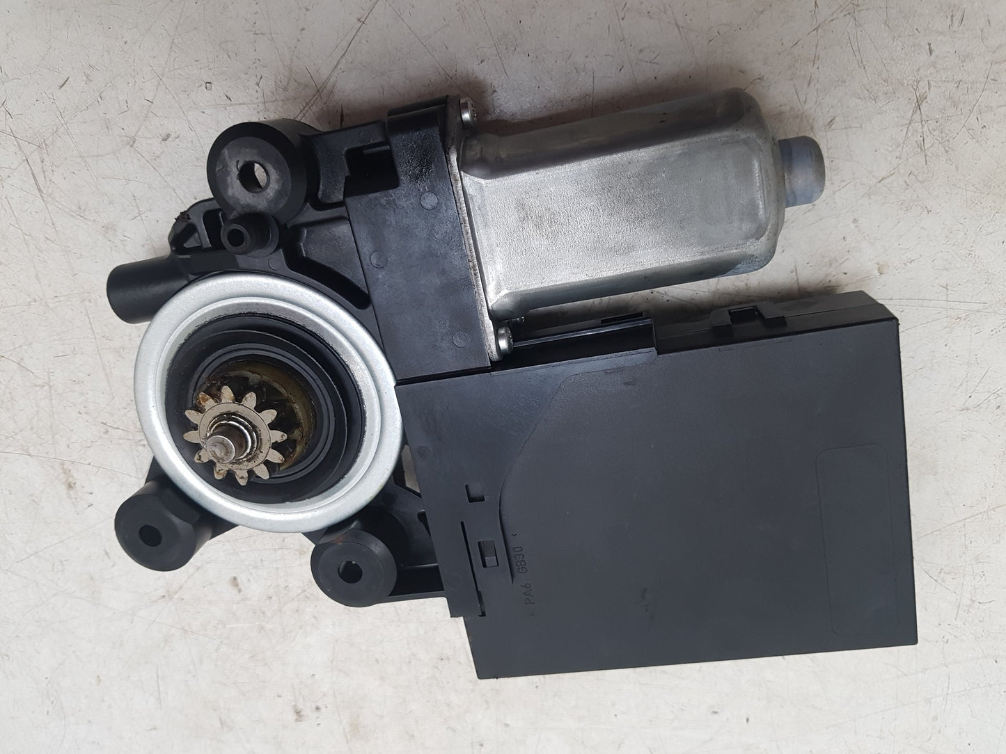 2004 - 2010 Volvo V50 Estate WINDOW REG MOTOR (PASSENGER SIDE FRONT) 31253907