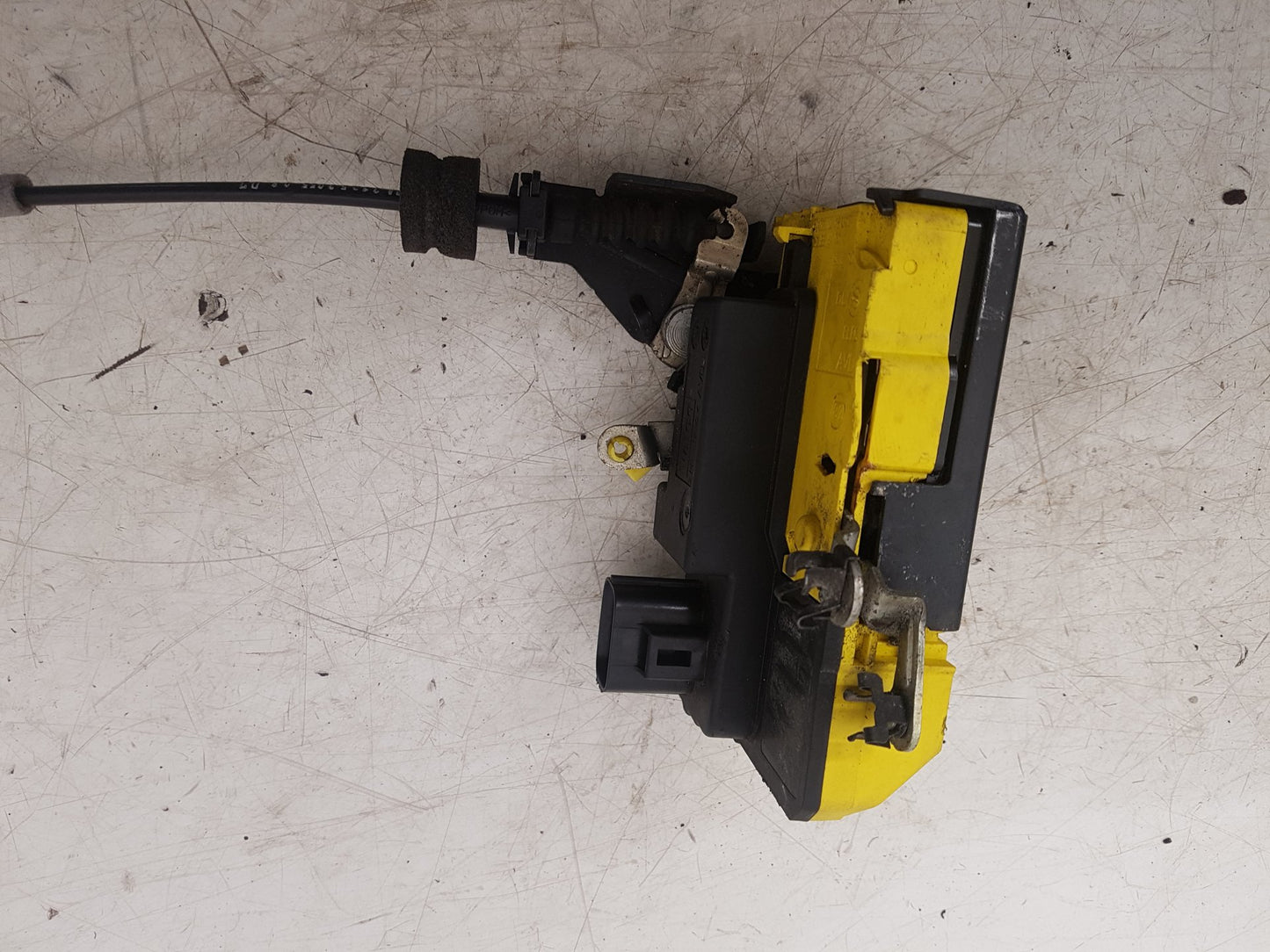 2007 Volvo V70 Estate Right Front Door Lock Actuator
