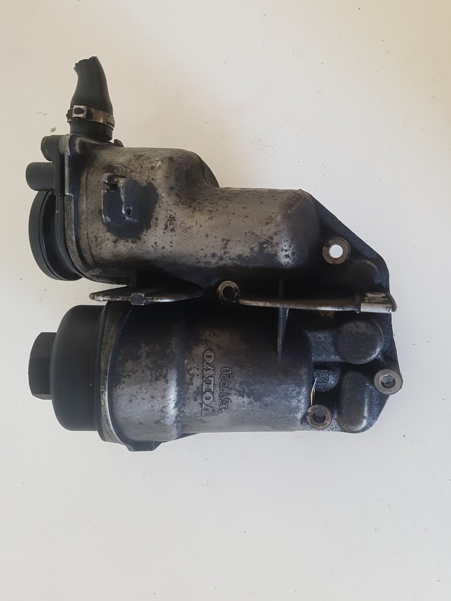 2003 - 2014 Volvo XC90 I 275 Estate Oil Filter Housing 6740273266