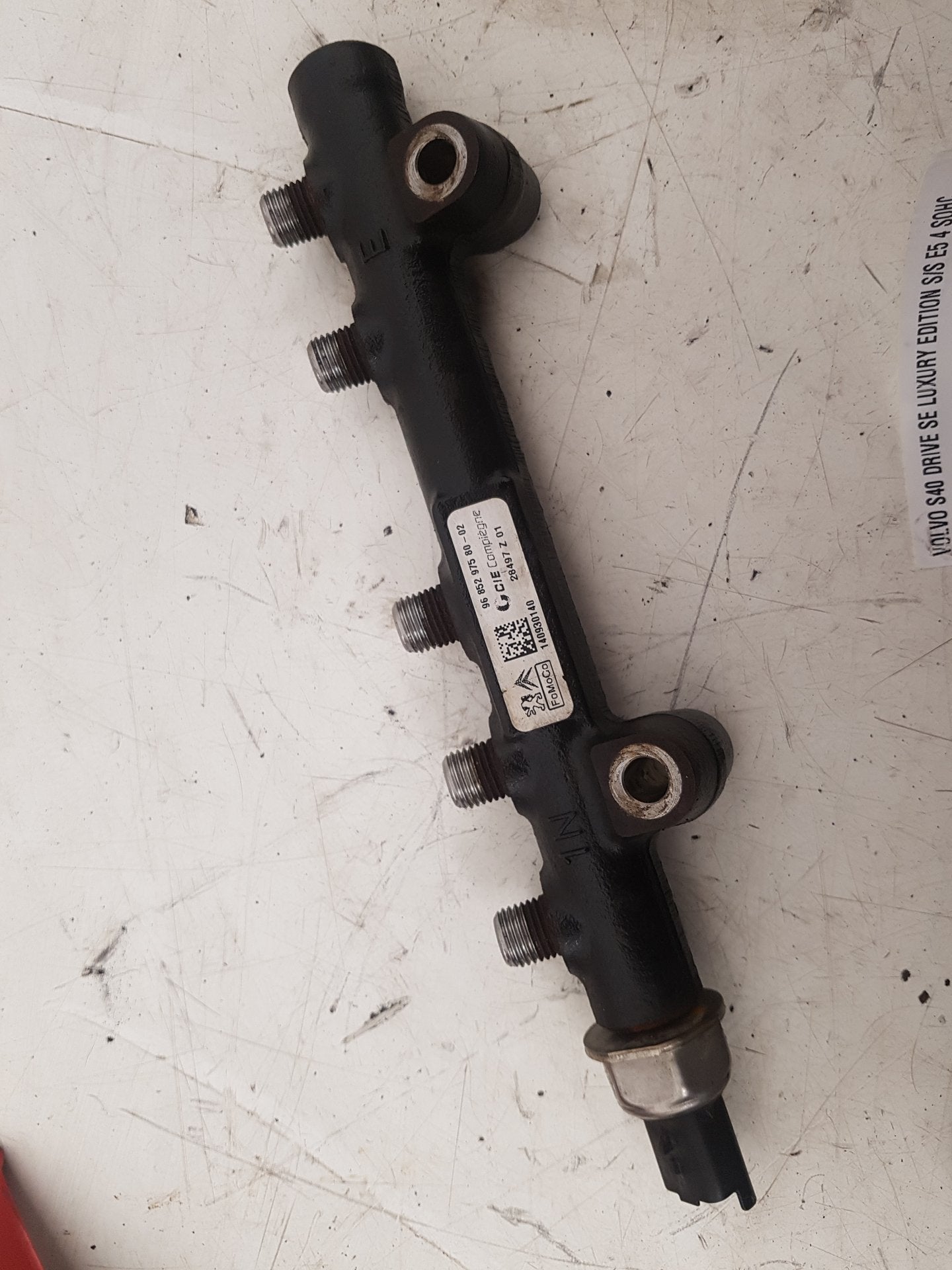 2010 - 2012 Volvo S40 Saloon Injection Rail 968529758002